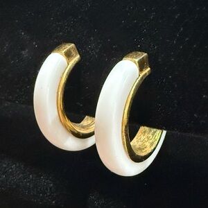 Vintage Crown Trifari White Acrylic & Gold Tone Clip-On Earrings